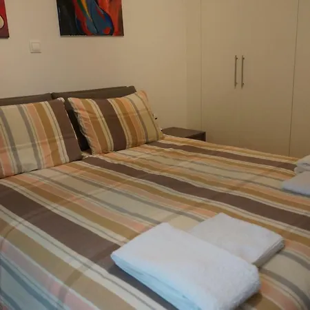Апартаменты Georgina's Cozy -metropolitan Hospital- *