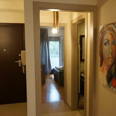 Georgina's Cozy -metropolitan Hospital-